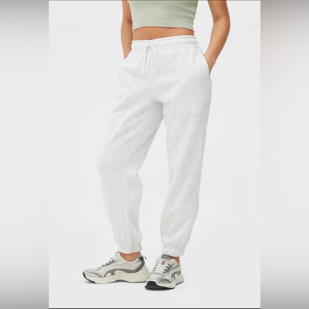 Primark women’s gray sweatpants/joggers size 2XS